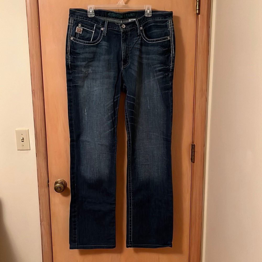 Cinch Grant Men’s Relaxed Bootcut Jeans
Size 36x38 Dark Blue Wash